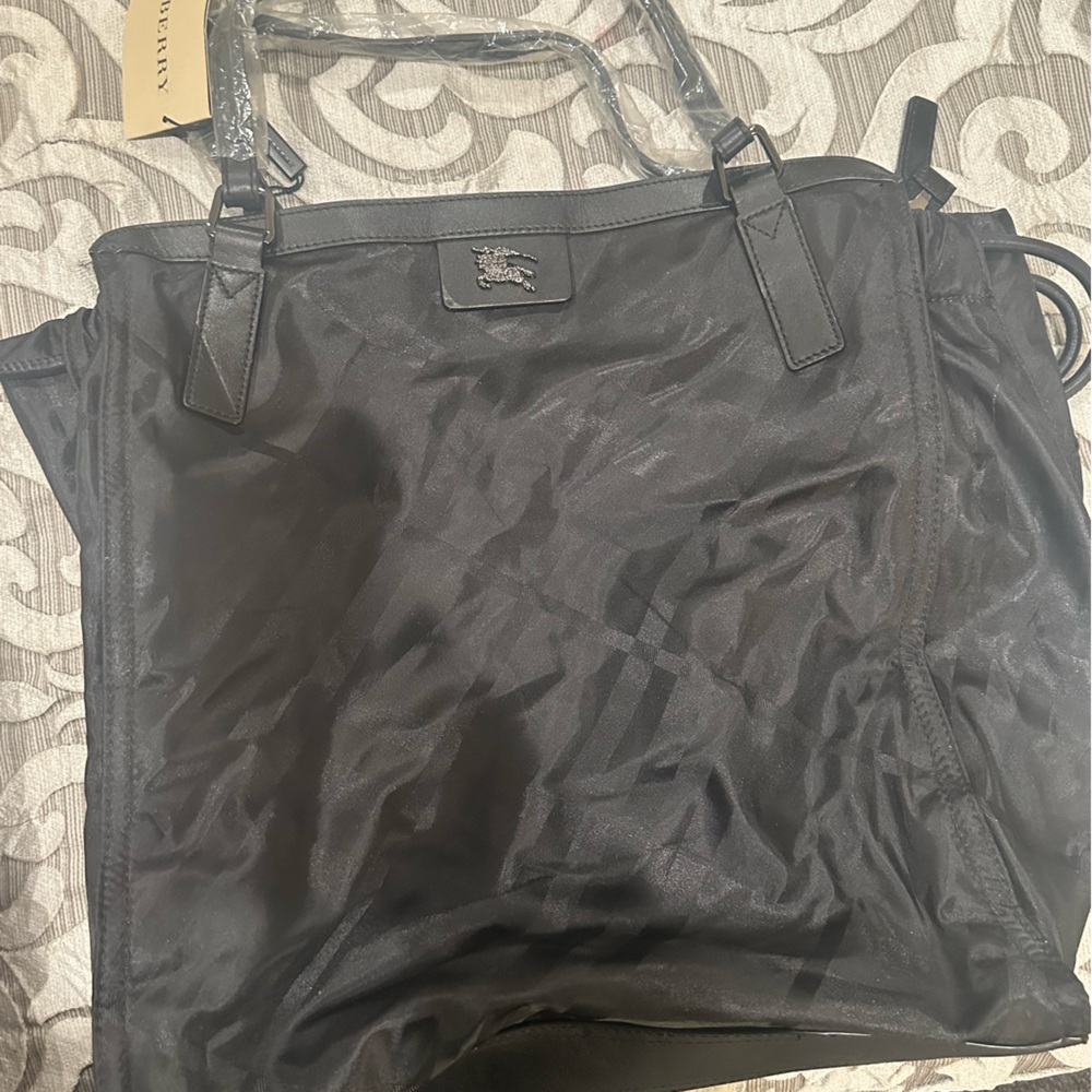 Burberry black tote